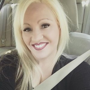 Meet your Posher, Bobbie